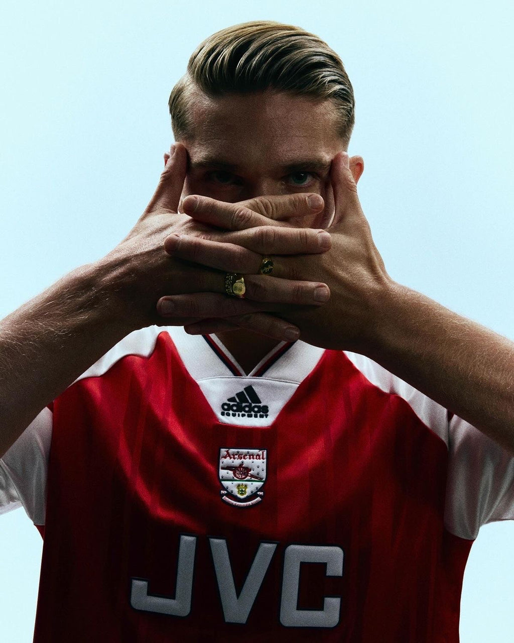 Arsenal Retro Jersey – Classic JVC Edition