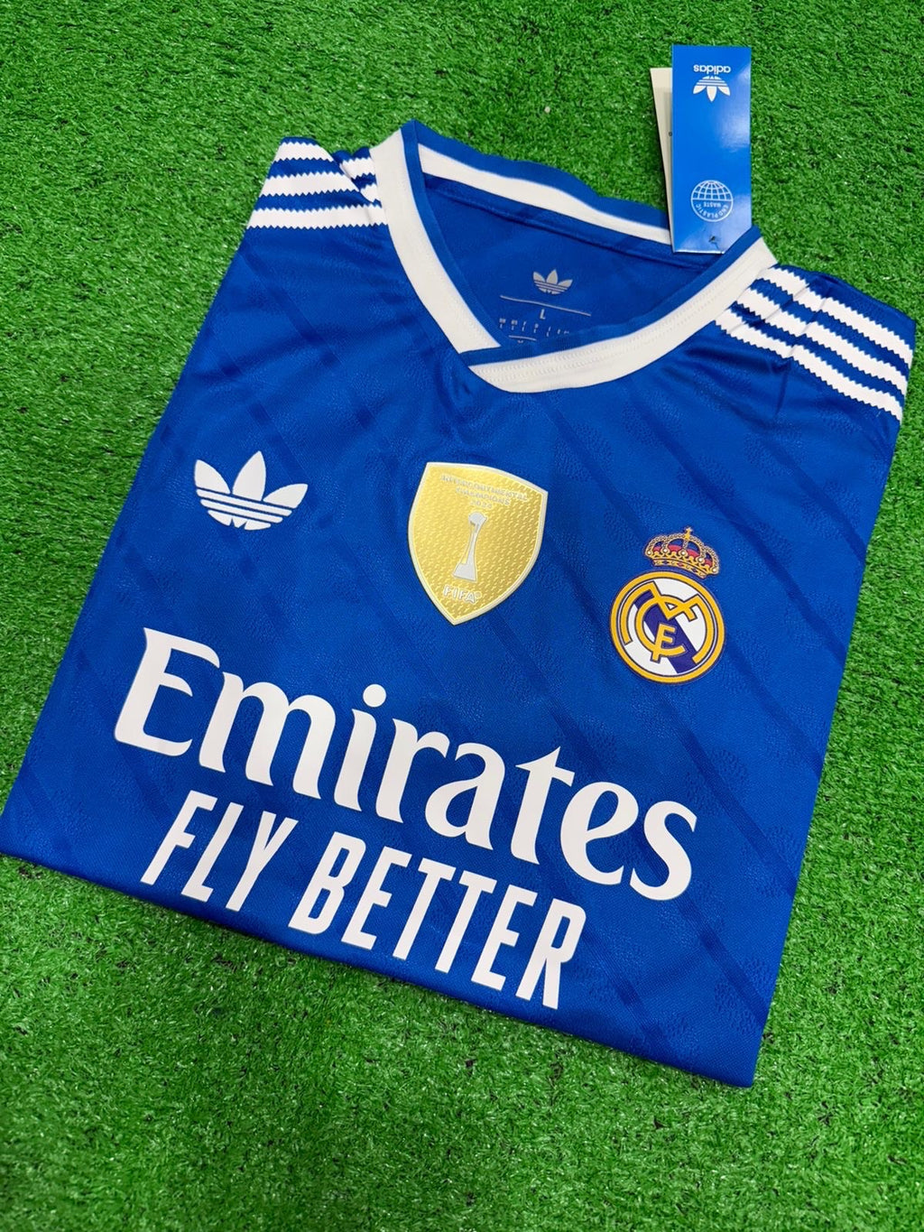 Real Madrid - New Season – Royal Blue Edition-Player Version