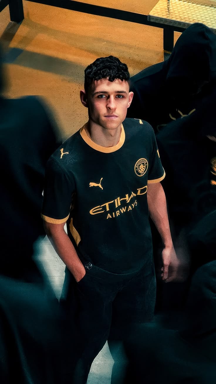 Manchester City 2026/27 Black Away Jersey – Gold Edition