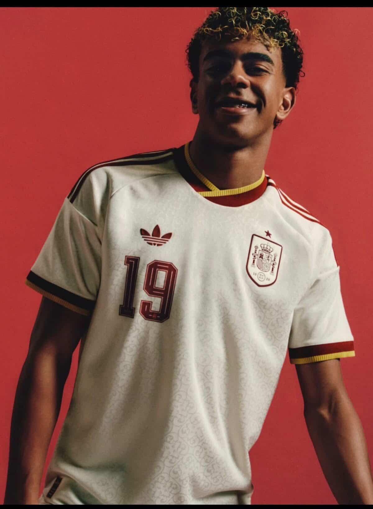 Spain national football team 2026 Away Jersey – Player Version 🇪🇸